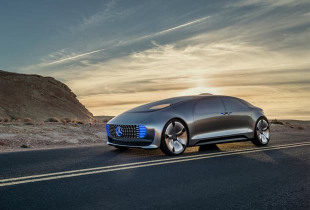 Cover Image for Mercedes veut lancer un service de limousine sans conducteur