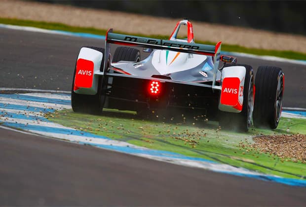 Cover Image for Roborace, la course des voitures autonomes